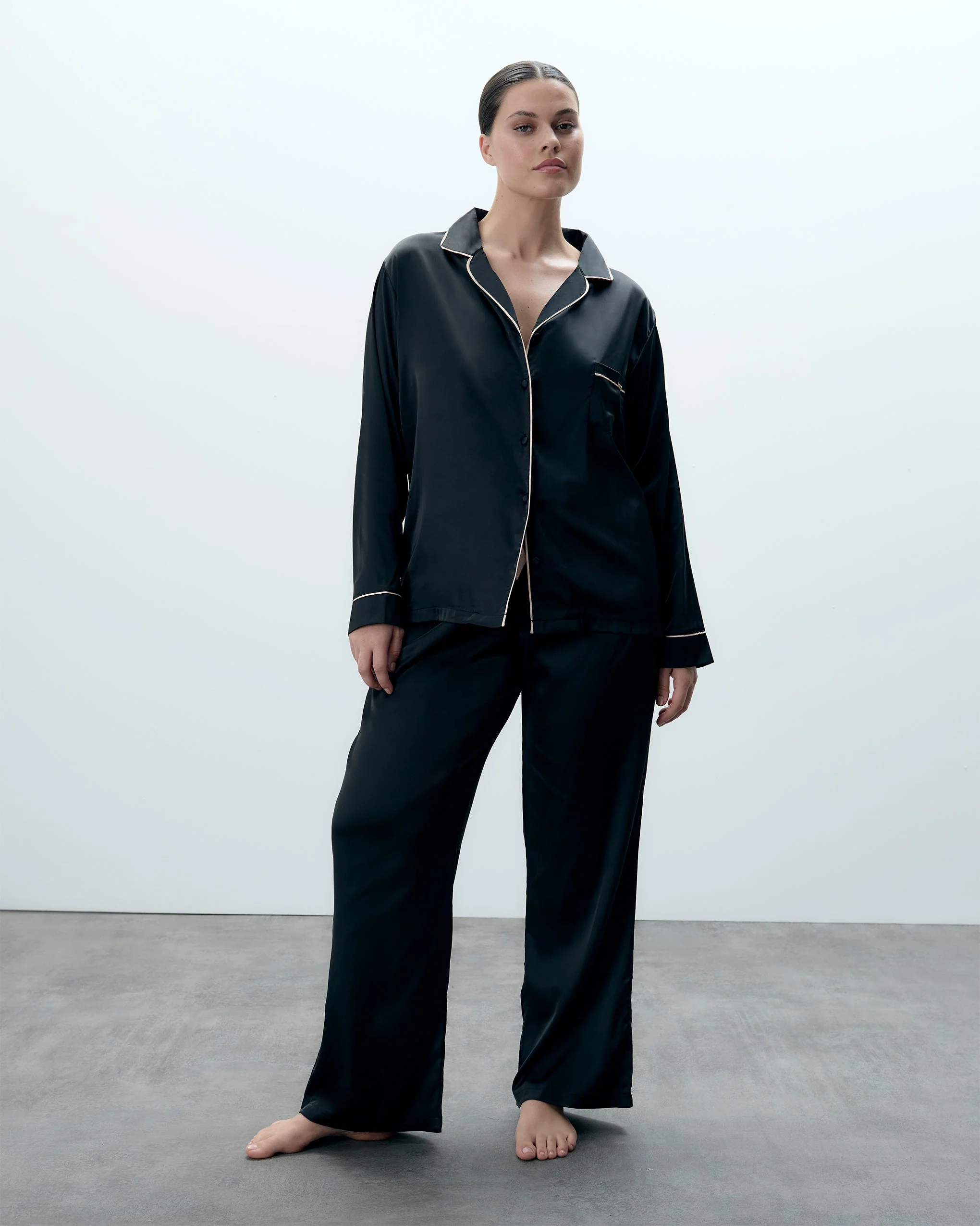 Claudia Shirt and Trouser Set Black/Pale Pink - Image 4