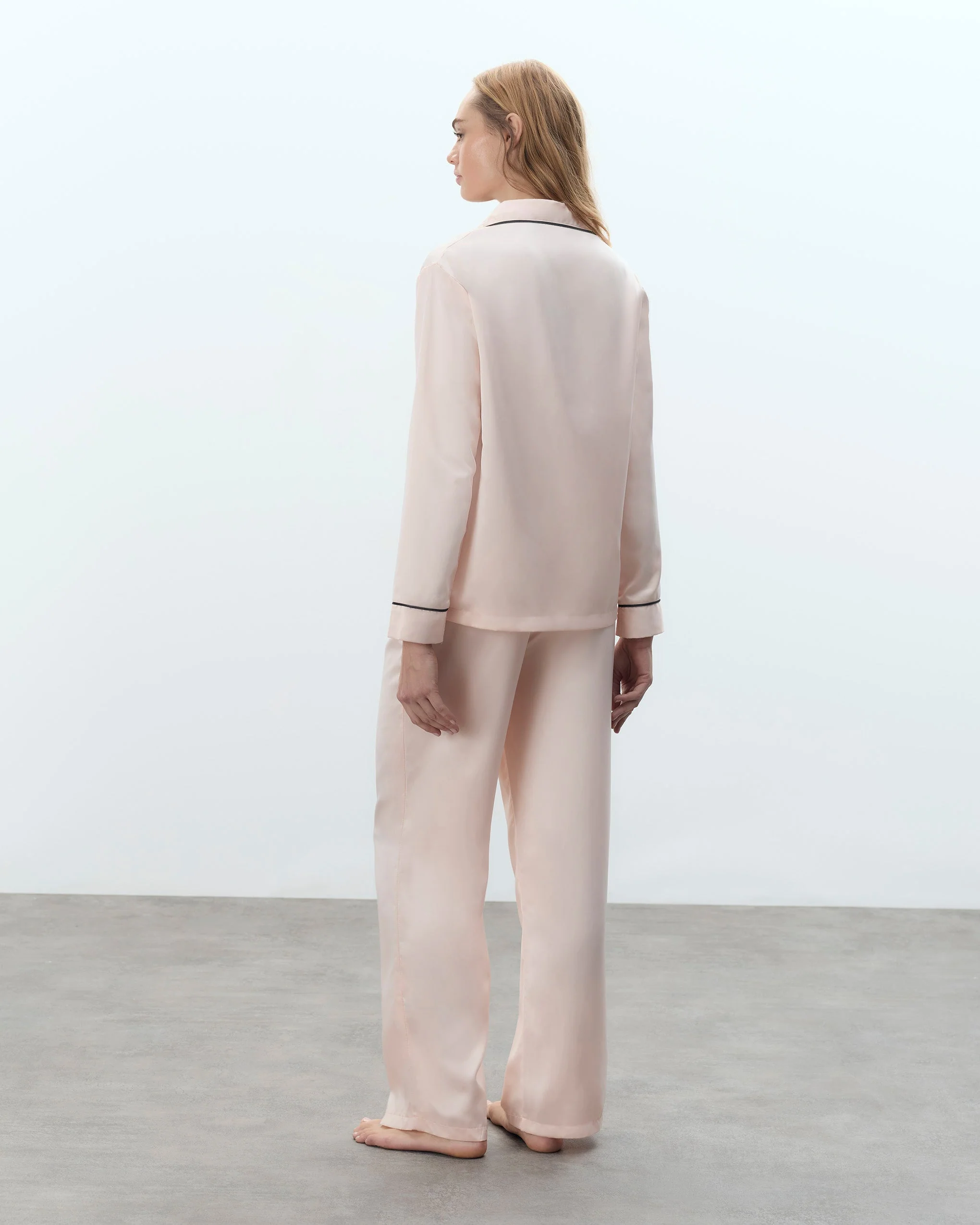 Claudia Shirt and Trouser Set Pale Pink/Black - Image 3