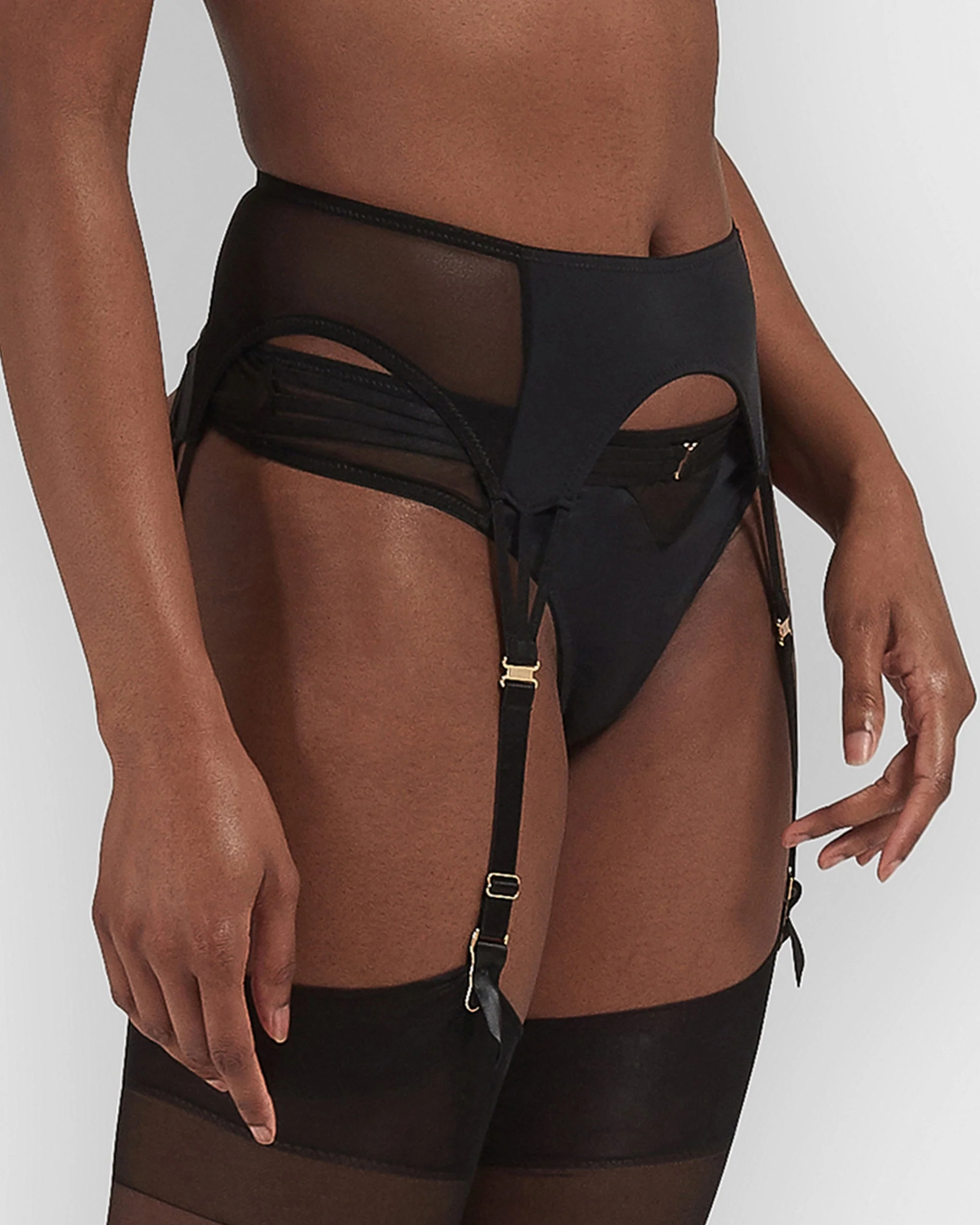 Laura Suspender Black - Image 7