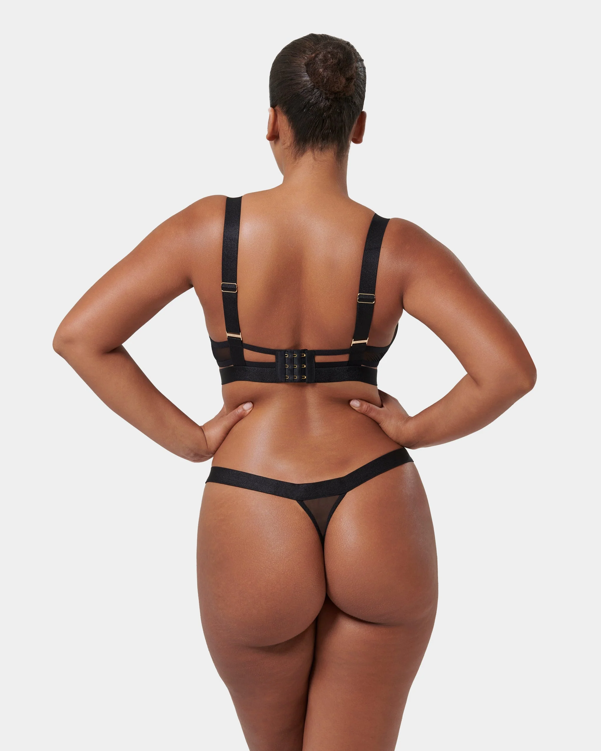 Set: Trinity Black - Image 6
