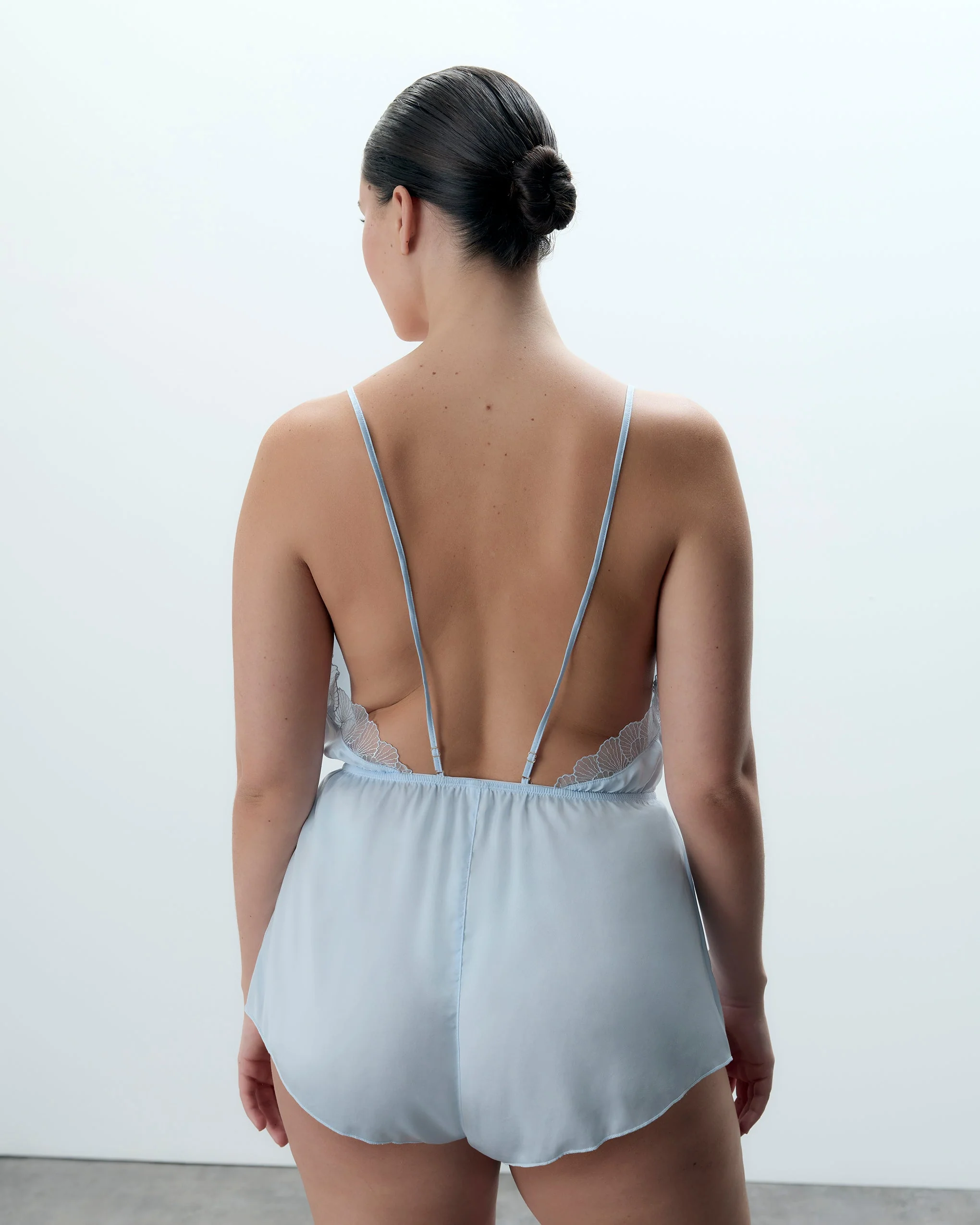 Vermont Luxury Satin Teddy Ice Water Blue - Image 3
